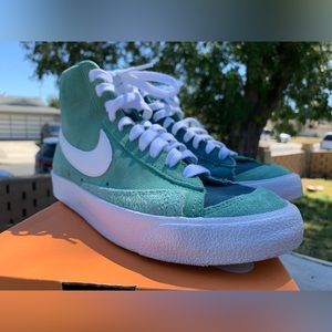 Nike Blazer Mid ‘77 ‘Healing Jade’ CZ4609 300